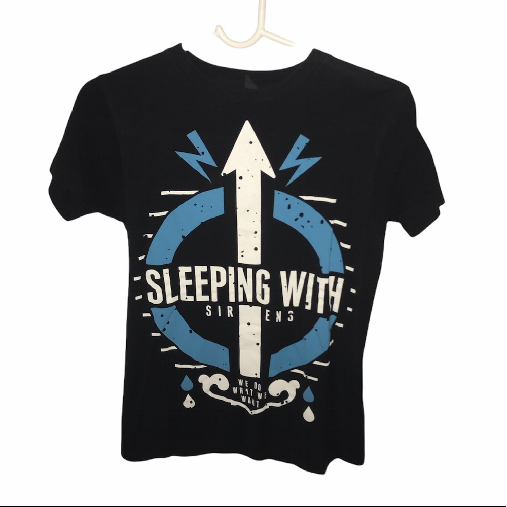 SOLD sleeping with sirens merch shirt
